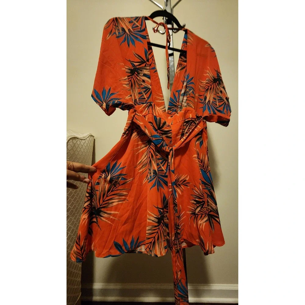 Tropical Palm Print V-Neck Romper Orange Tie Open Back‎ Size L Resort Vacation